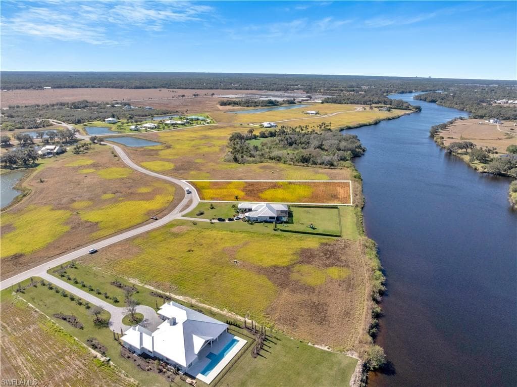 2110 Silk Bay BLVD, ALVA FL 33920-25