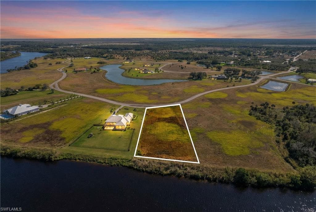 2110 Silk Bay BLVD, ALVA FL 33920-27