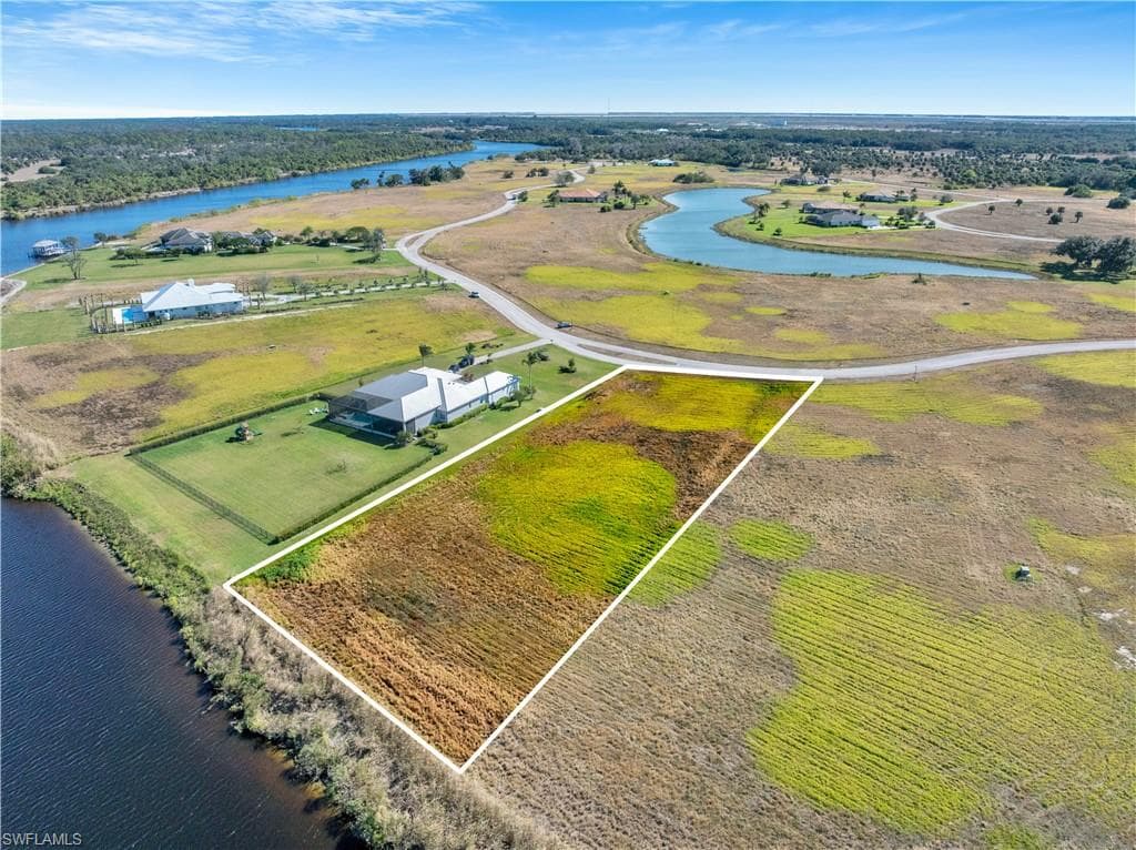 2110 Silk Bay BLVD, ALVA FL 33920-19