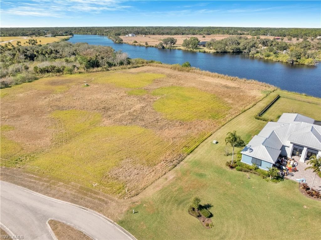 2110 Silk Bay BLVD, ALVA FL 33920-10