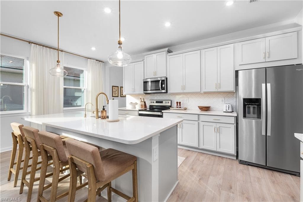 10313 Bonavie Cove DR-6