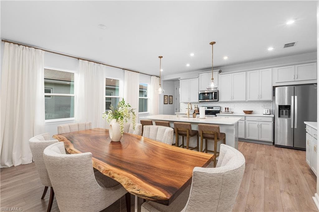 10313 Bonavie Cove DR-8
