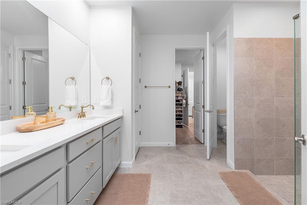 10313 Bonavie Cove DR-17