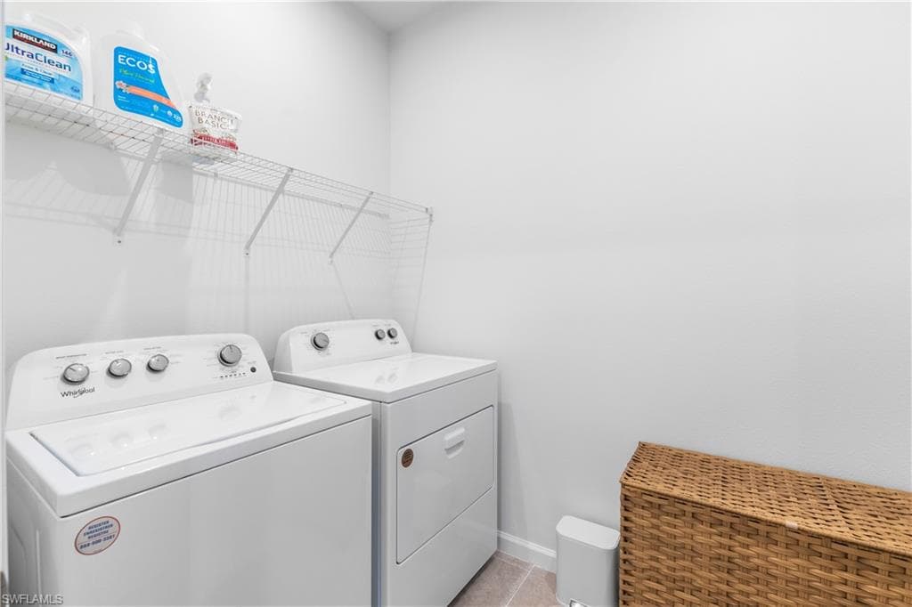 10313 Bonavie Cove DR-24