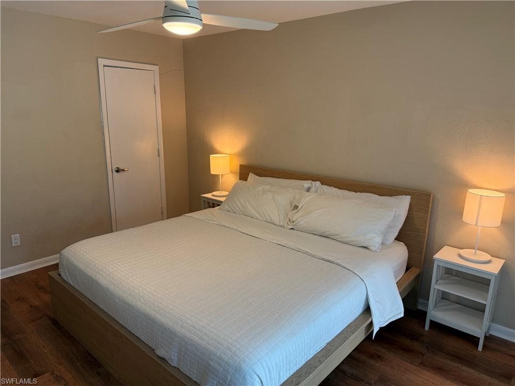 2855 Van Buren AVE-11