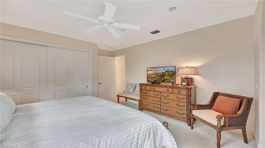 11238 Five Oaks LN, NAPLES FL 34120-5