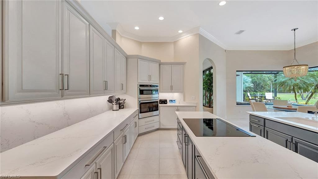 11238 Five Oaks LN, NAPLES FL 34120-13