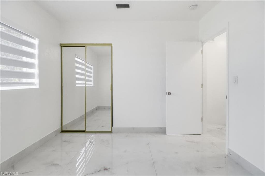 6800 SW 28th AVE, MIAMI FL 33147-24
