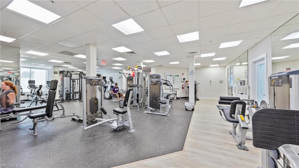 1285 Sweetwater CV # 2106, NAPLES FL 34110-31