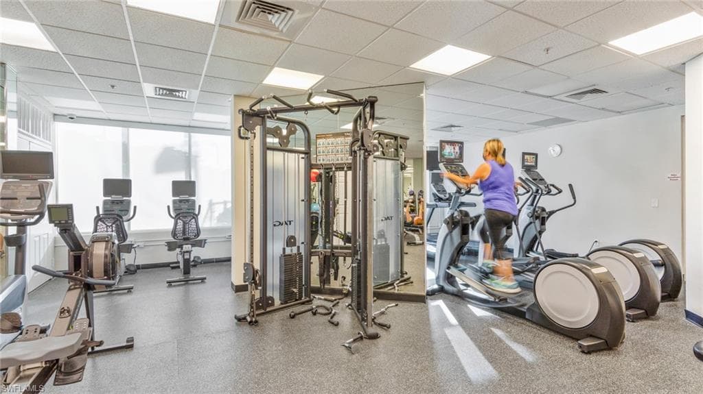 1285 Sweetwater CV # 2106, NAPLES FL 34110-32