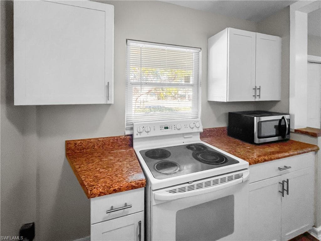 1918 Grace AVE, FORT MYERS FL 33901-11
