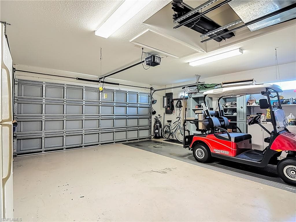 20686 Dennisport LN, NORTH FORT MYERS FL 33917-25