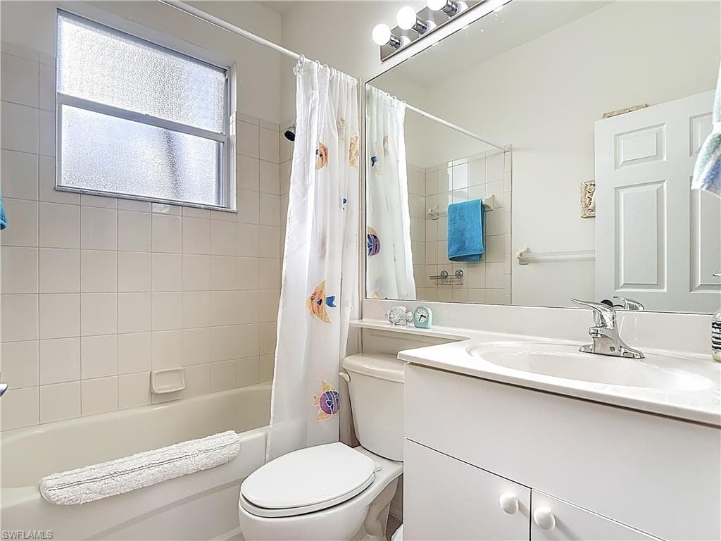 20686 Dennisport LN, NORTH FORT MYERS FL 33917-17