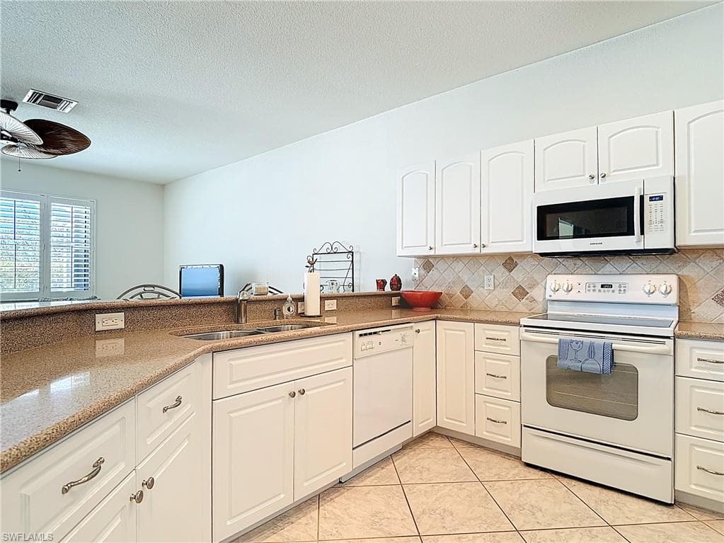 20716 Tisbury LN, NORTH FORT MYERS FL 33917-15
