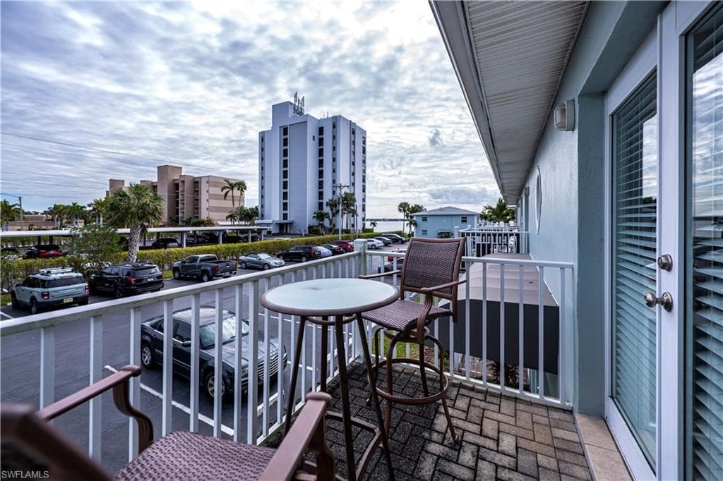 3324 N Key DR # 8, NORTH FORT MYERS FL 33903-38