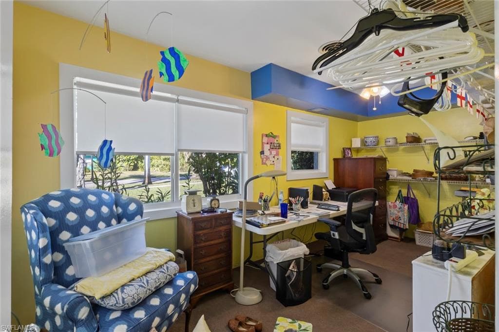 1348 Alcazar AVE-23