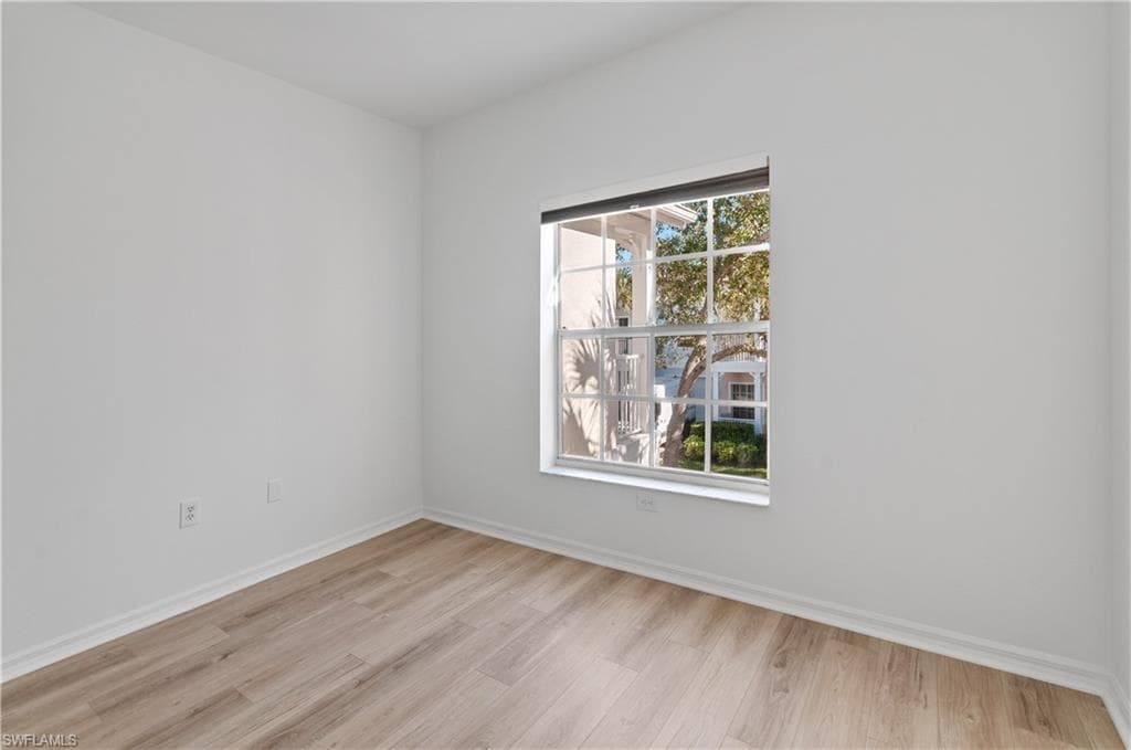 3281 Lindsey LN 4-21