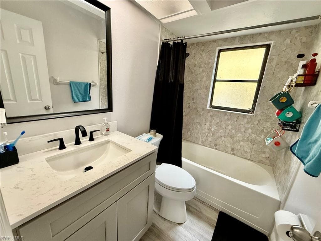 2133 Golfside Village DR, LEHIGH ACRES FL 33936-15