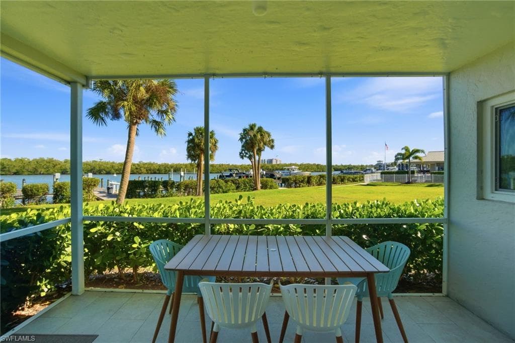 305 Goodlette-Frank RD S # C205, NAPLES FL 34102-17