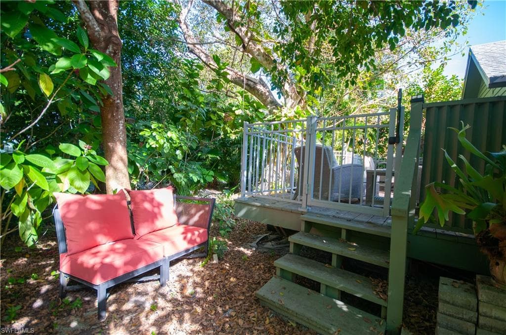 1313 Solana RD W # A3, NAPLES FL 34103-27