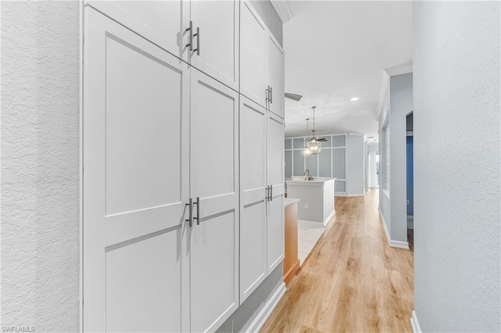 8565 Via Garibaldi CIR # 206, ESTERO FL 33928-5