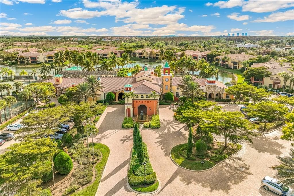 8565 Via Garibaldi CIR # 206, ESTERO FL 33928-31