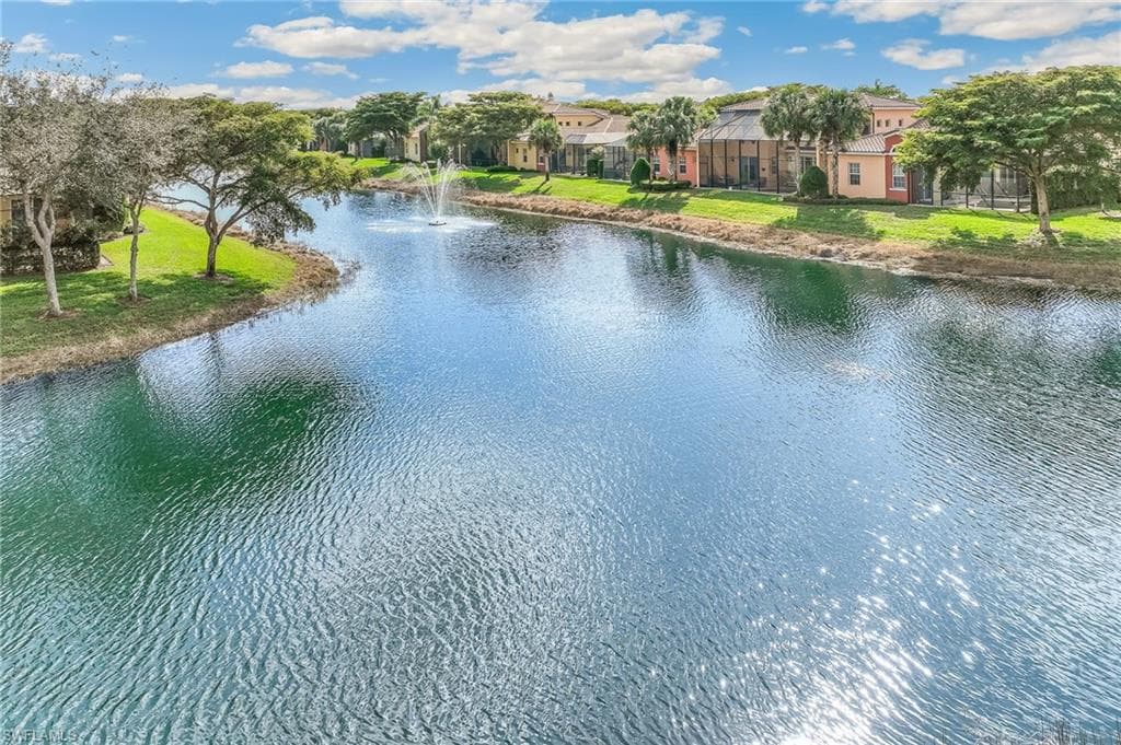 8565 Via Garibaldi CIR # 206, ESTERO FL 33928-36