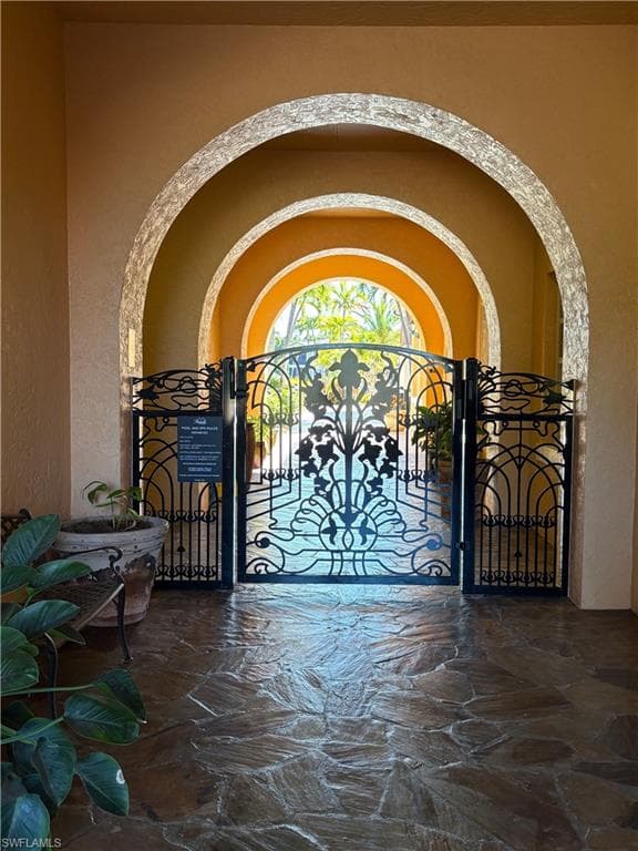 8565 Via Garibaldi CIR # 206, ESTERO FL 33928-39