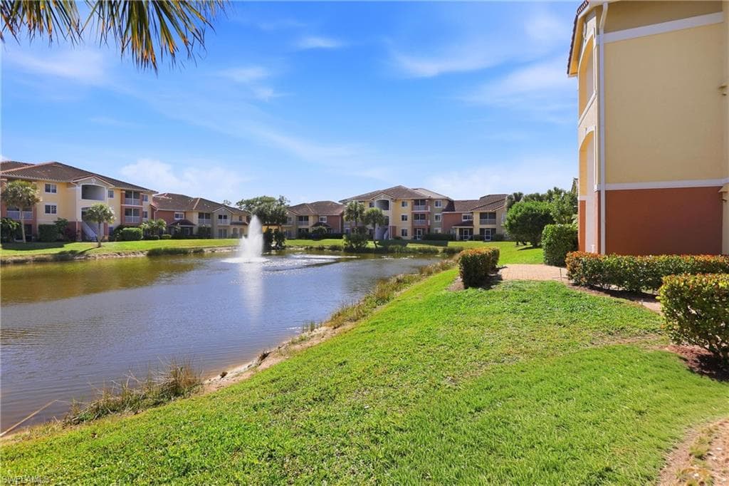 13180 Bella Casa CIR # 274, FORT MYERS FL 33966-2