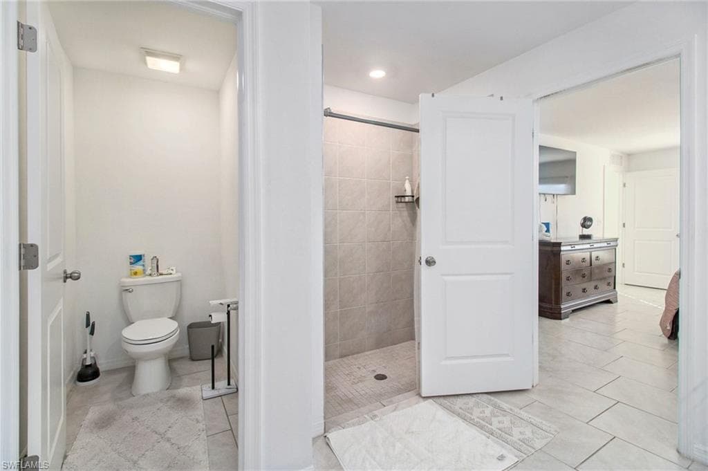 4054 San Clemente CT, NORTH FORT MYERS FL 33917-23