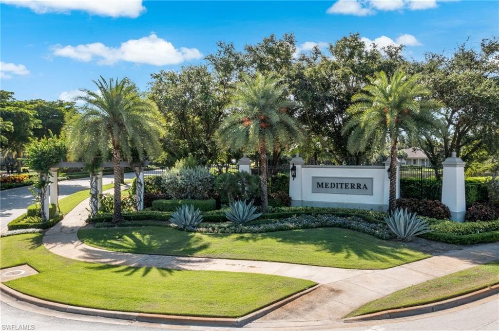 16961 Verona LN, NAPLES FL 34110-37