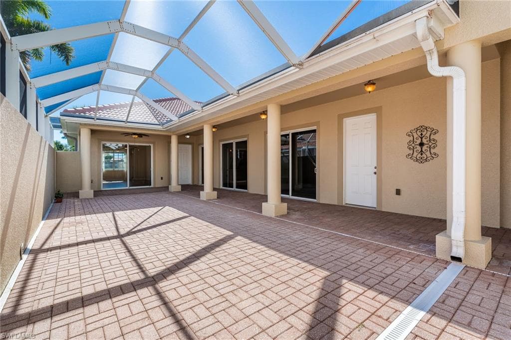 5693 Kensington LOOP, FORT MYERS FL 33912-4