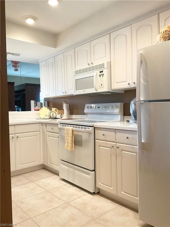 1165 Clam CT # 7, NAPLES FL 34102-9