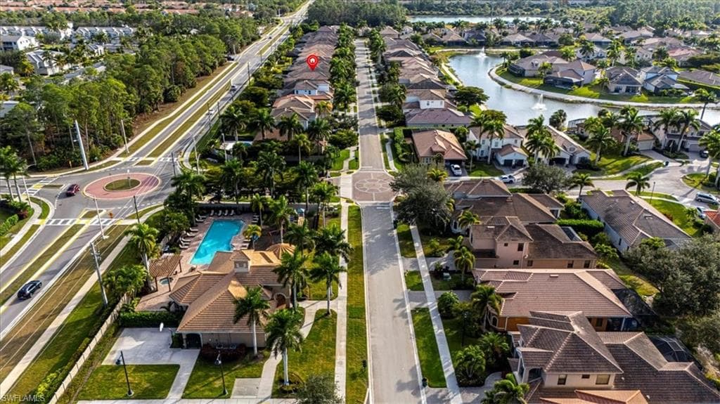 1674 Serrano CIR, NAPLES FL 34105-18