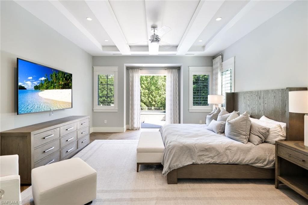 91 14th ST S, NAPLES FL 34102-15