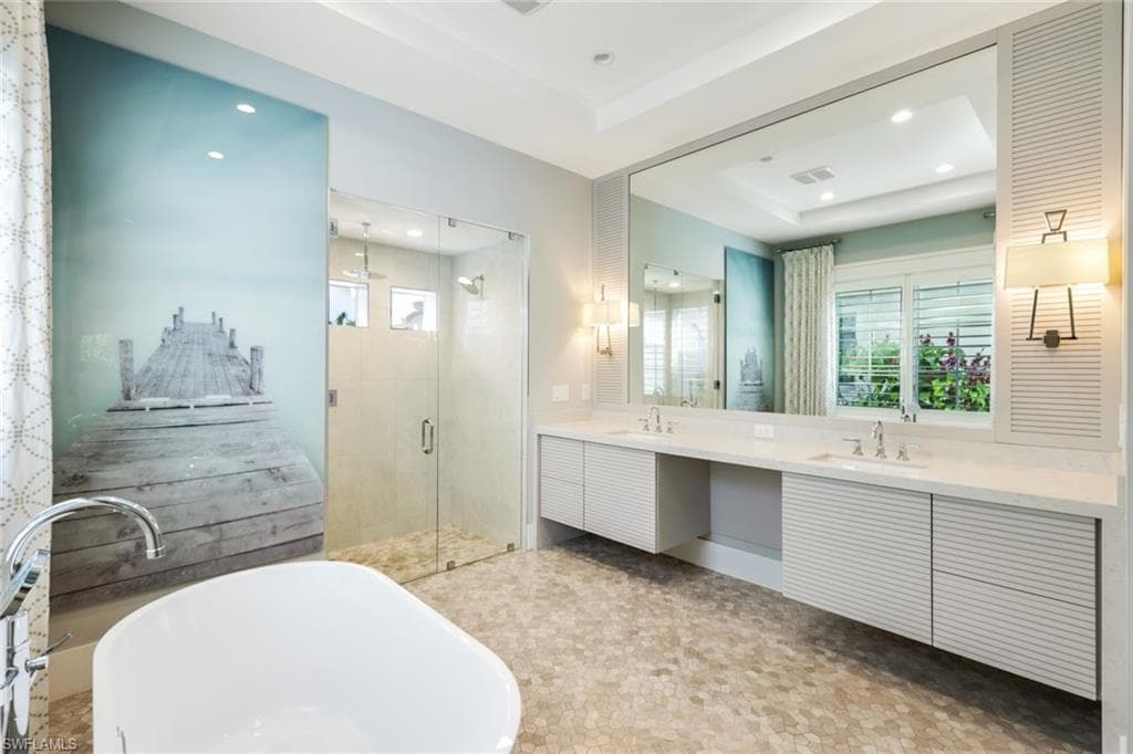 91 14th ST S, NAPLES FL 34102-17