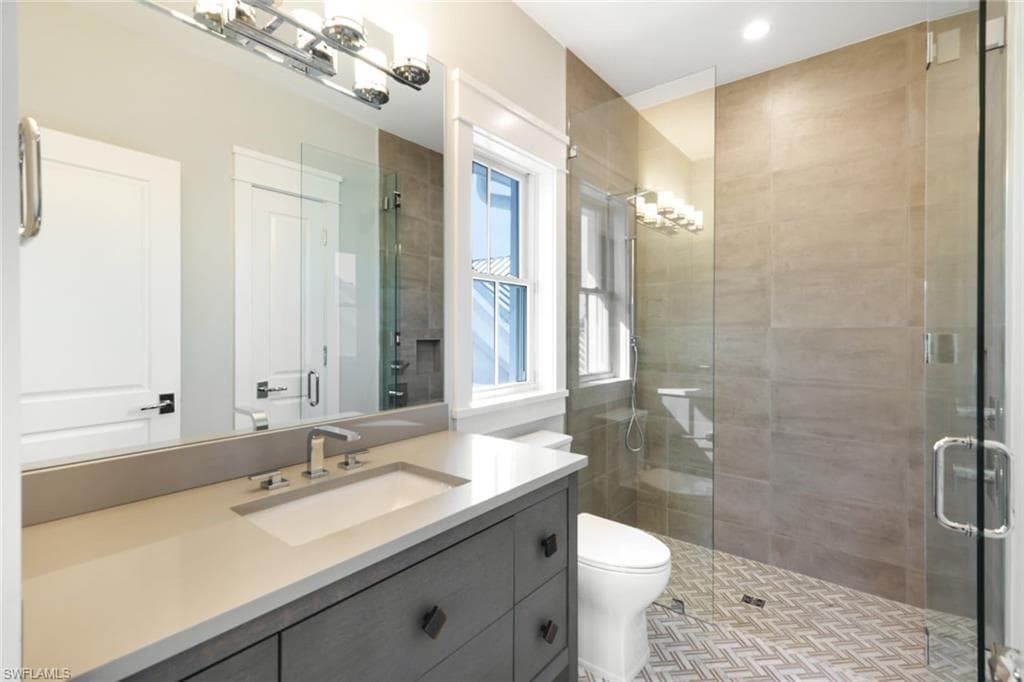 91 14th ST S, NAPLES FL 34102-20
