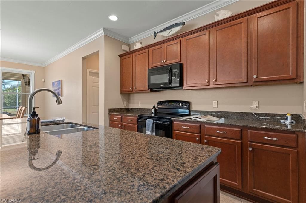 28526 Guinivere WAY, BONITA SPRINGS FL 34135-9