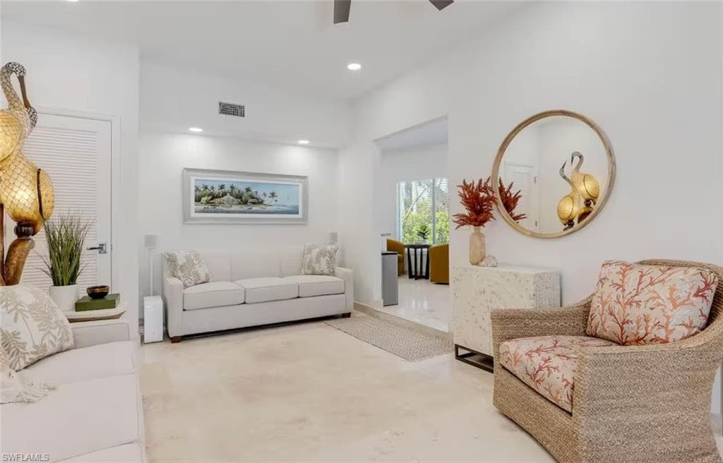 2740 N Beach RD # B, ENGLEWOOD FL 34223-32