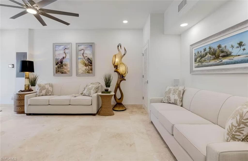 2740 N Beach RD # B, ENGLEWOOD FL 34223-34