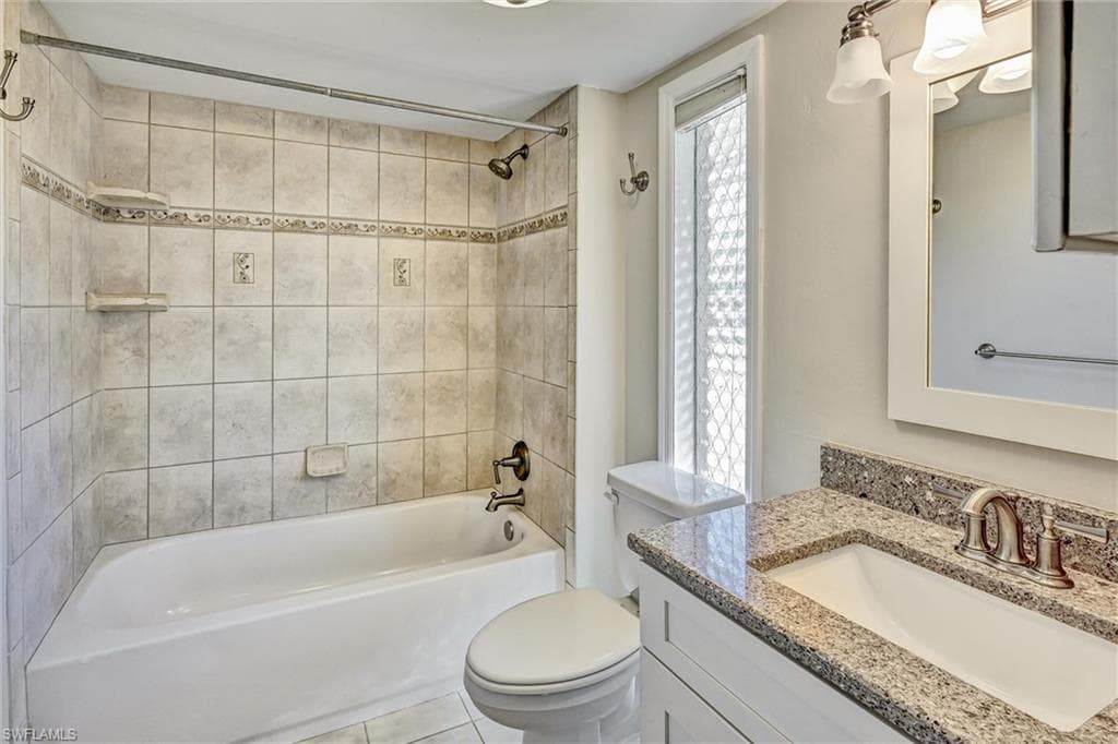 4265 Island CIR # B, FORT MYERS FL 33919-21