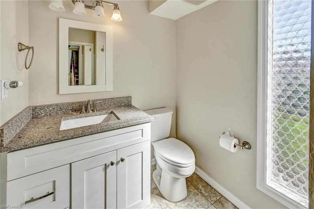 4265 Island CIR # B, FORT MYERS FL 33919-17