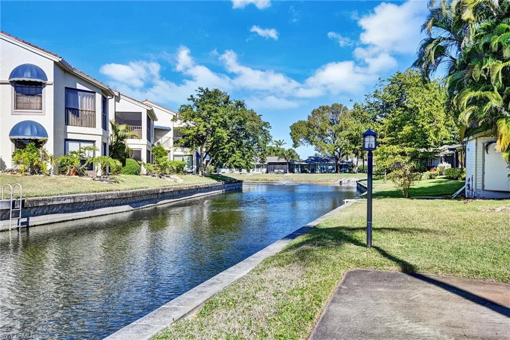 4265 Island CIR # B, FORT MYERS FL 33919-34