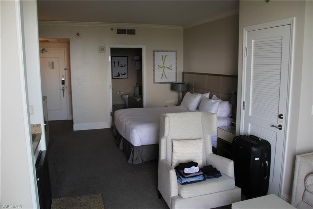 4401 COLLINS AVE, MIAMI BEACH FL 33140-35