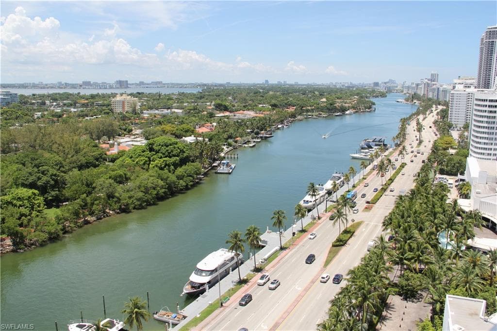 4401 COLLINS AVE, MIAMI BEACH FL 33140-28