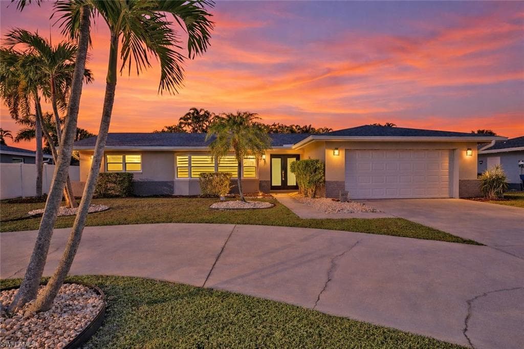 1653 S Fountainhead RD, FORT MYERS FL 33919-2