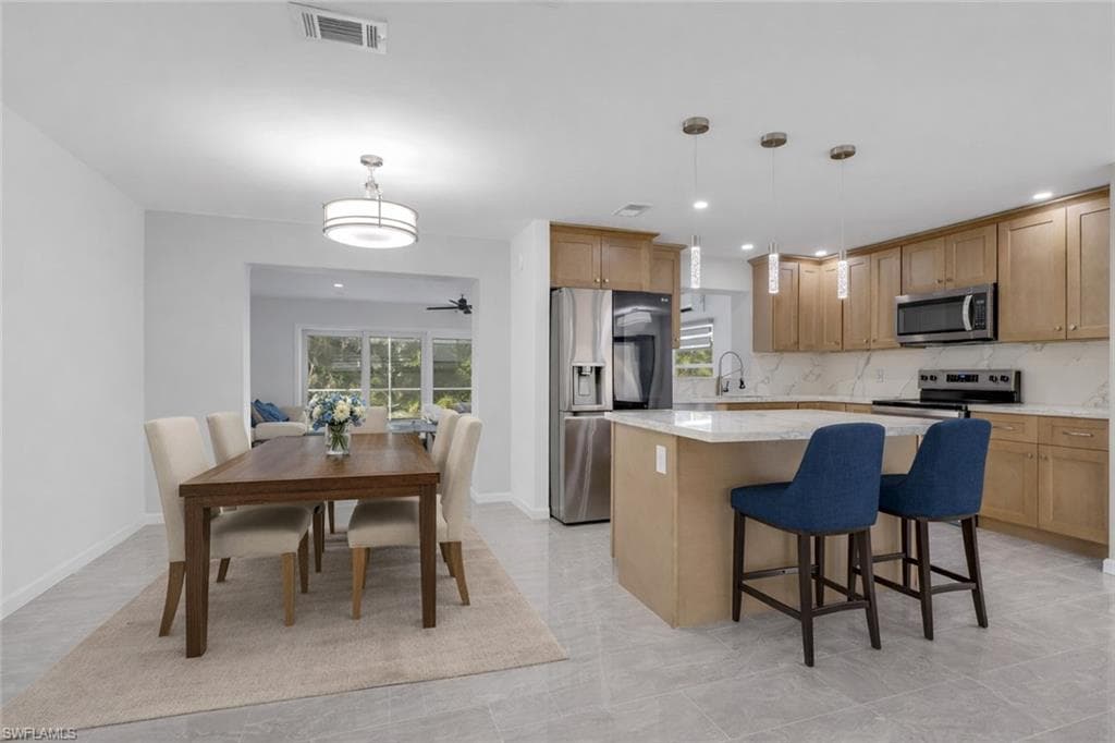1653 S Fountainhead RD, FORT MYERS FL 33919-9
