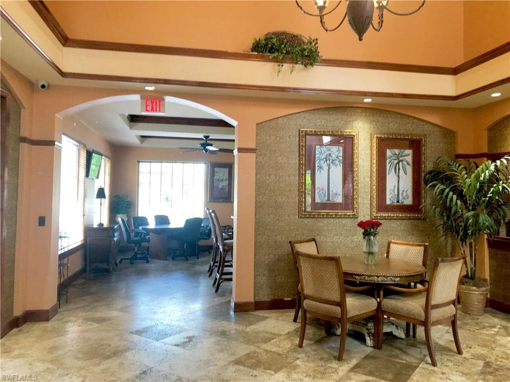 1220 Wildwood Lakes BLVD # 306, NAPLES FL 34104-25