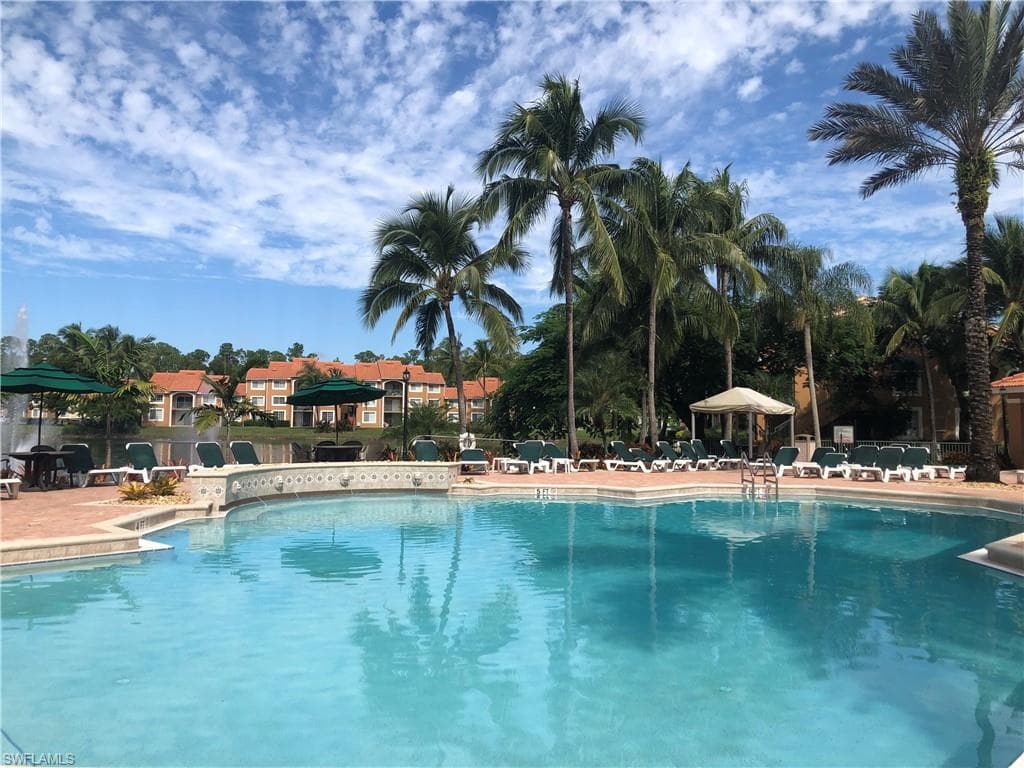 1220 Wildwood Lakes BLVD # 306, NAPLES FL 34104-17