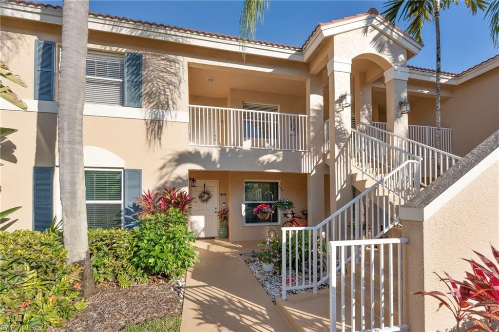 6480 Huntington Lakes CIR # 103, NAPLES FL 34119-15